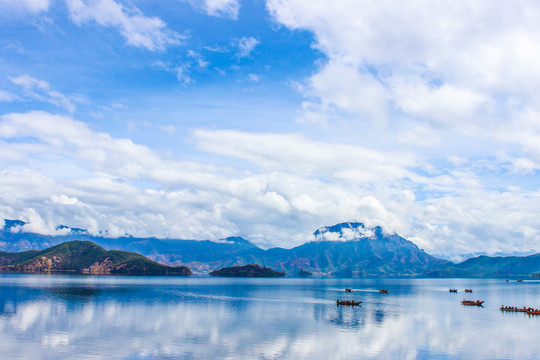 泸沽湖风光