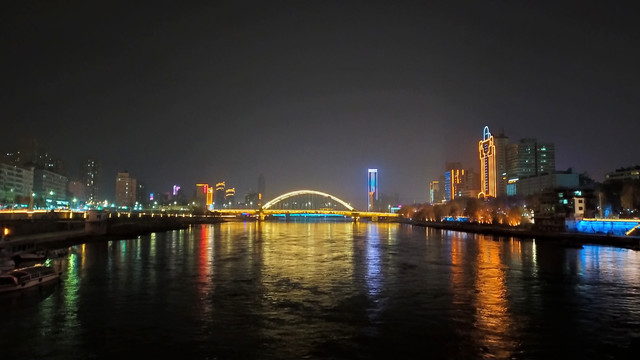 黄河夜景