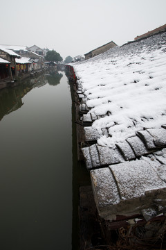 古镇水乡冬季雪景