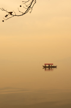 武汉东湖风景区深秋风光