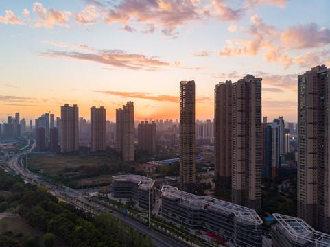 武汉夏日城市航拍傍晚和夜景风光