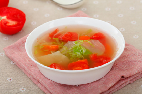 西红柿土豆圆白菜汤