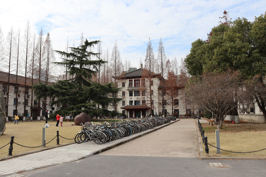 同济大学校园景观