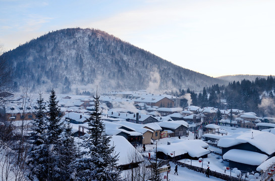 雪乡晨炊