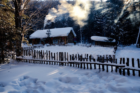 雪乡晨炊