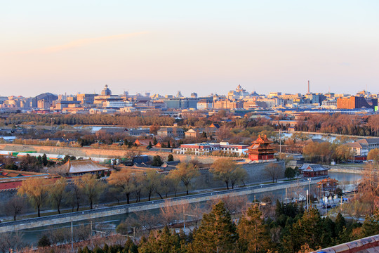 景山俯瞰故宫角楼城市建筑群