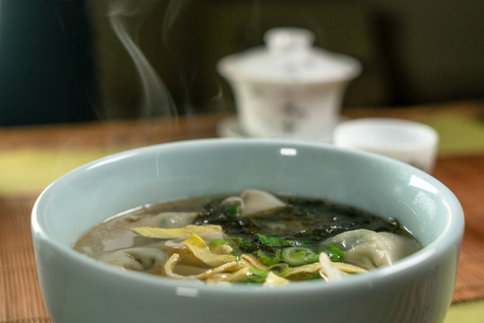 鸡汤馄饨