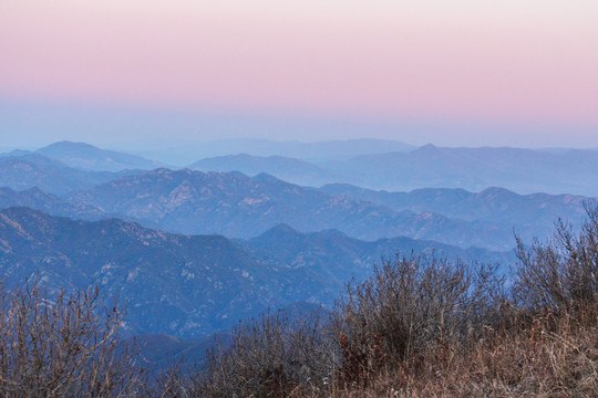 高山秋景