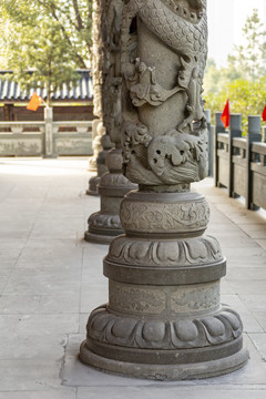 寺庙石刻柱