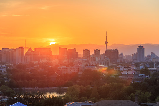 远眺中央电视城市建筑群夕阳