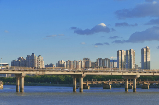 泉州城市江滨建筑风景