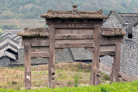 石头牌坊