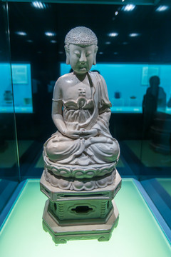 上海博物馆明代漳州窑佛像