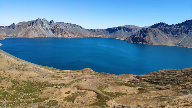 长白山天池湖景色