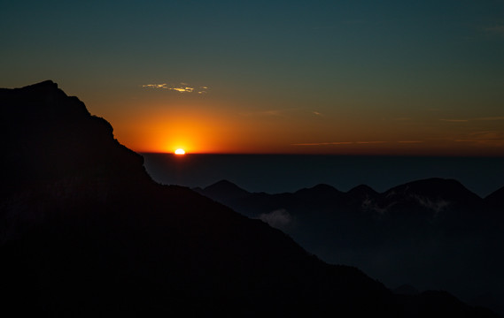 梦幻金佛山