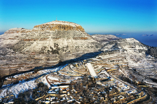 山东枣庄山亭区梯田雪景