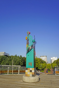 韩国水原电影主题雕塑