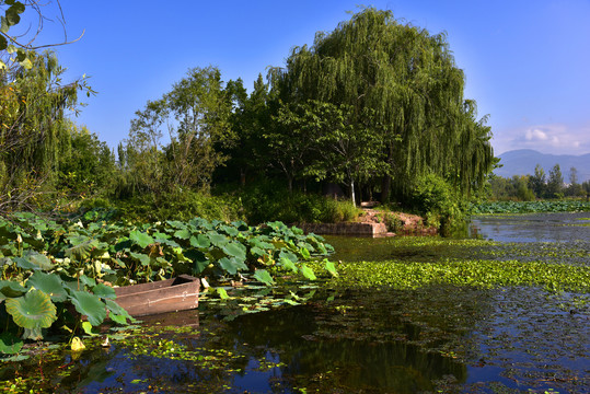 大凉山明珠邛海风光