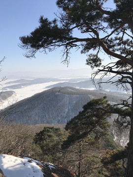 松花湖卧龙潭油松砬子