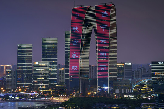 苏州金鸡湖东方之门城市风光夜景