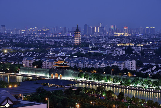 苏州姑苏城市风光夜景