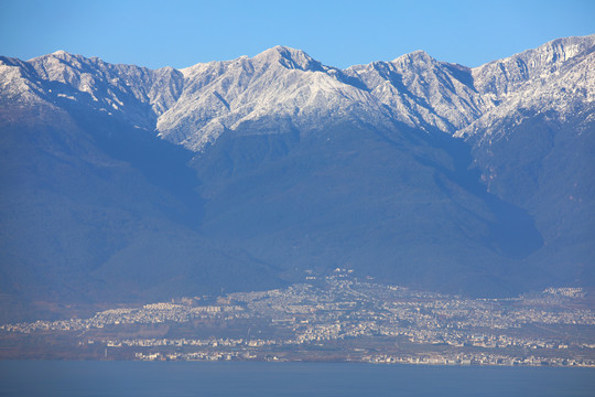 苍山雪景