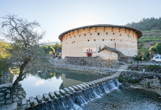 中国福建南靖土楼裕昌楼全景图