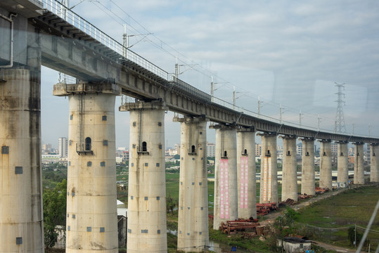 铁路建设