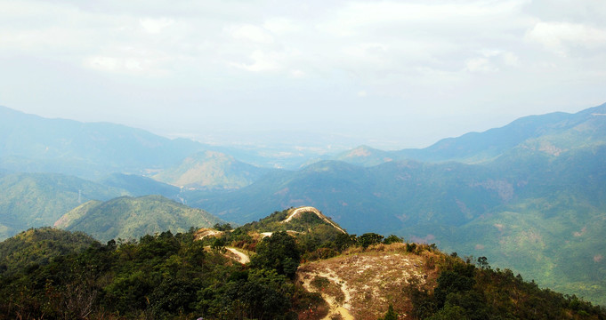 大山秋色