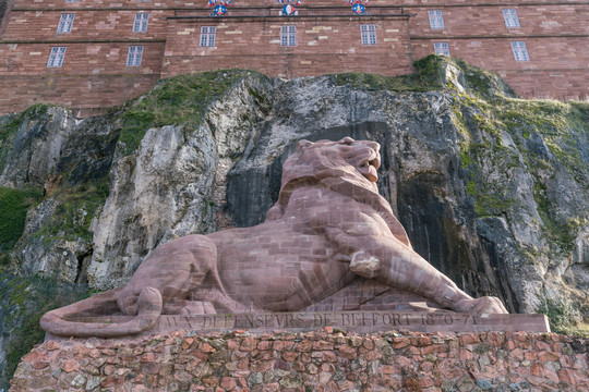 法国贝尔福狮子雕像