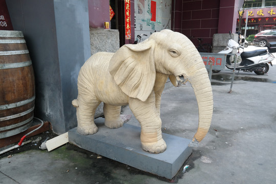 非洲象石雕