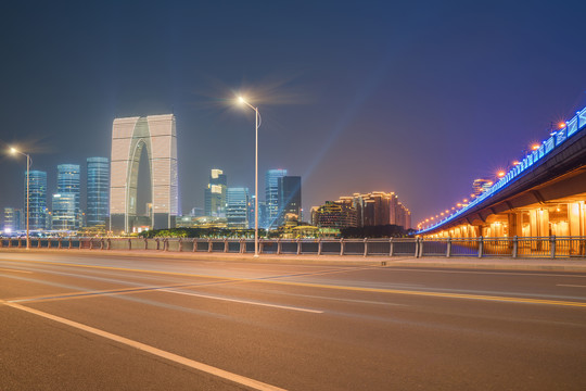 中国苏州城市建筑桥梁和公路交通
