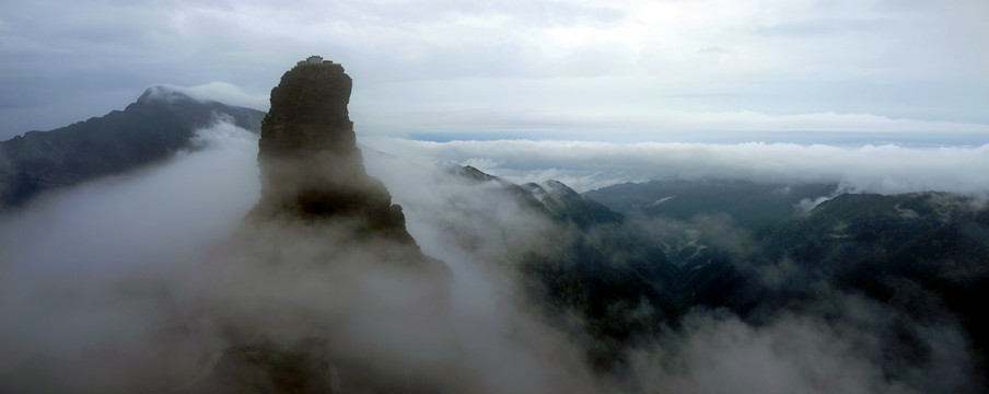 云雾梵净山