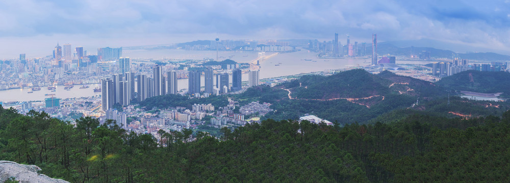 珠海和澳门的城市建筑天际线风光