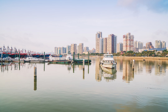 珠海和澳门的城市建筑海岸线风光