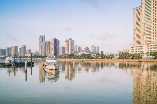 珠海和澳门的城市建筑海港风光