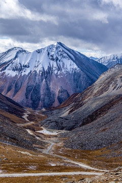 中国西藏山南市拉姆拉措风景区