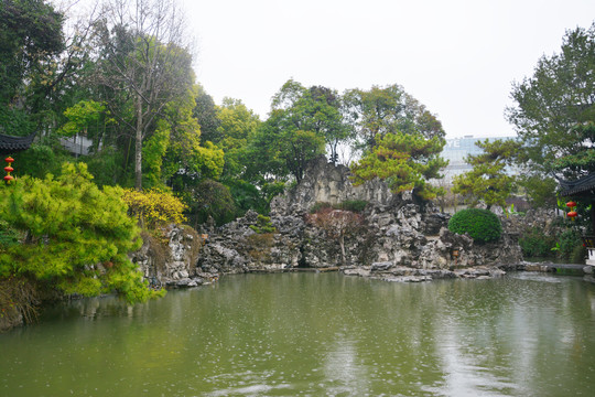 园林池塘假山