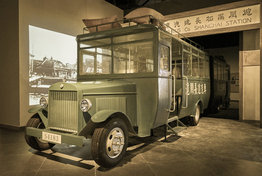 老上海公交车