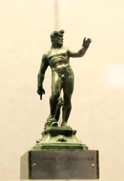 海神尼普顿雕像