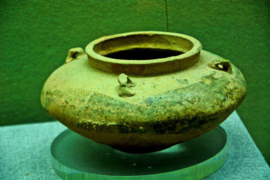 古代四系陶罐
