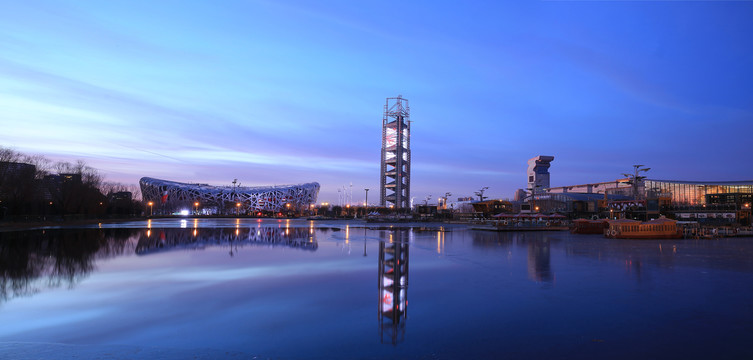 北京奥林匹克公园冬天夜景全景