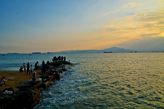 海滨黄昏美景