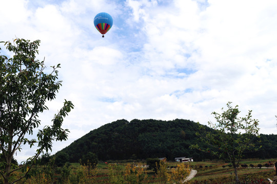 热气球小空山