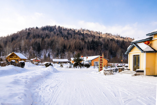 山村雪景