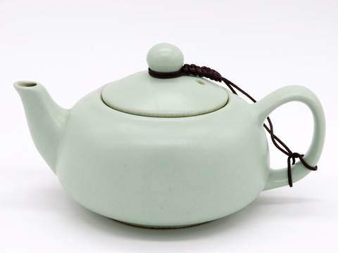 青瓷茶壶