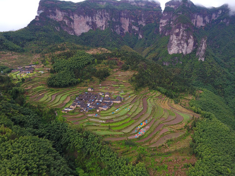 仙居公盂村