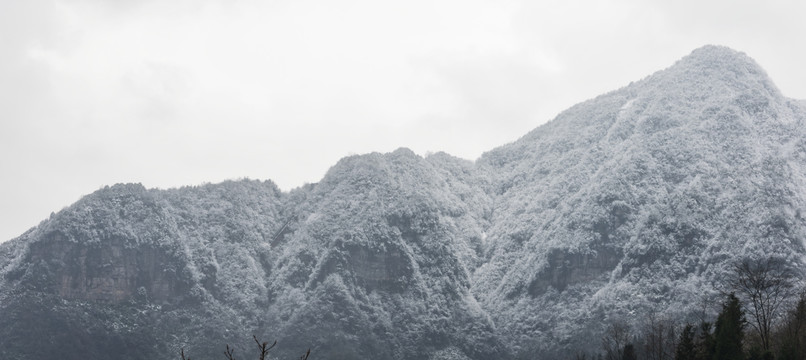 雪山