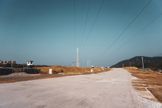 蓝天电网红土地素材