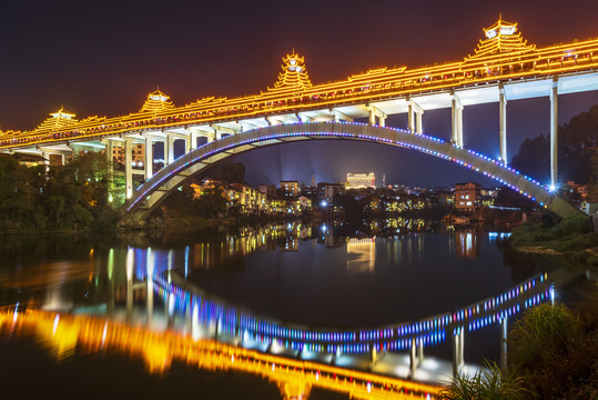 广西三江风雨桥夜景